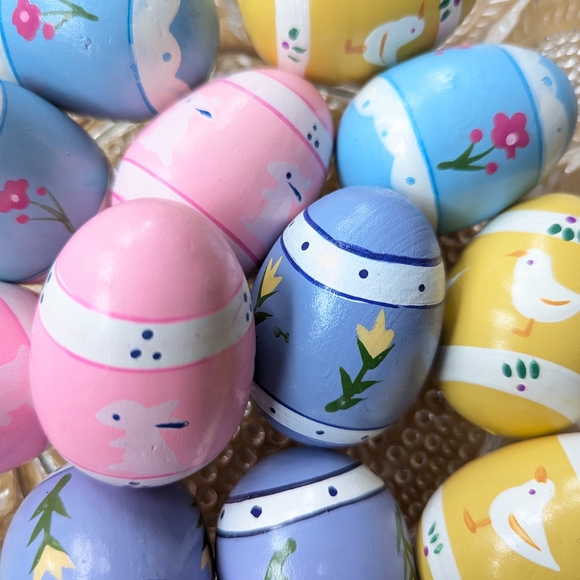 Vintage Lillian Vernon Pastel Hand Painted Wood Easter Eggs| Duck Rabbit - Dozen - Picture 13 of 15